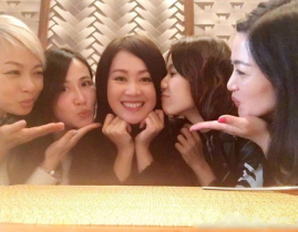 娱乐吃瓜老婆进组,吃瓜老婆神秘进组，揭秘背后故事