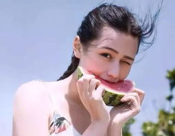 娱乐吃瓜酱的头像图片女,揭秘网红女生的时尚魅力