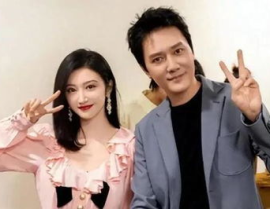 娱乐八卦吃瓜二叔小说,吃瓜二叔的八卦传奇