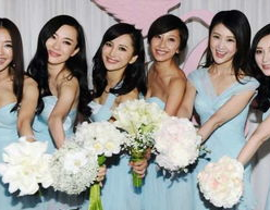 娱乐吃瓜酱给朋友做伴娘,闪耀伴娘风采