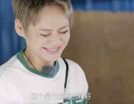 静姐娱乐吃瓜,揭秘娱乐圈最新吃瓜事件，带你领略幕后真相